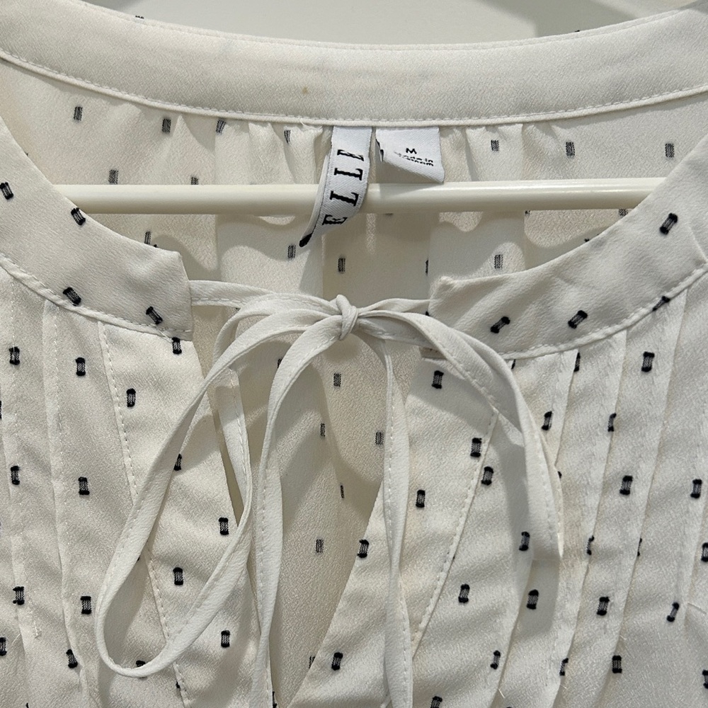 Elle White Blouse with Black Dots(M)
